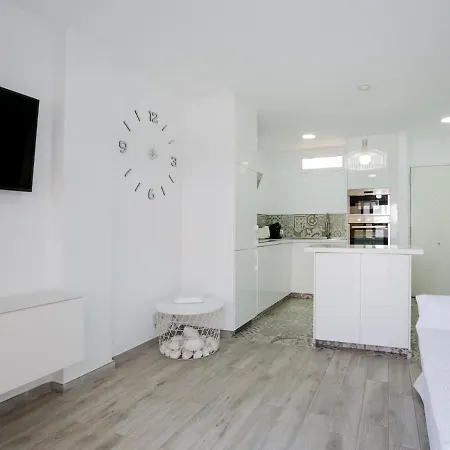 아파트 316 Cristina And Confortable Wifi 플라야데라스아메리카스
